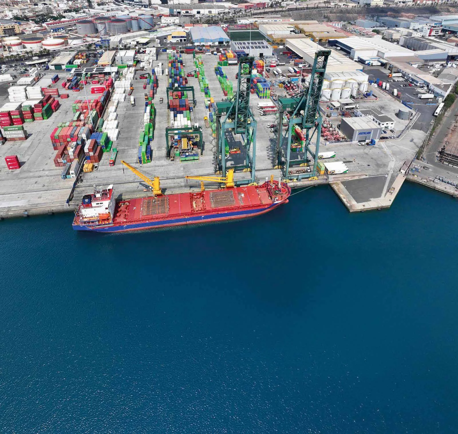 Port terminal